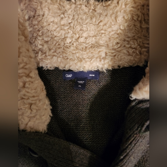 Gap Men's Wool Blend Sweater - Picture 4 of 6